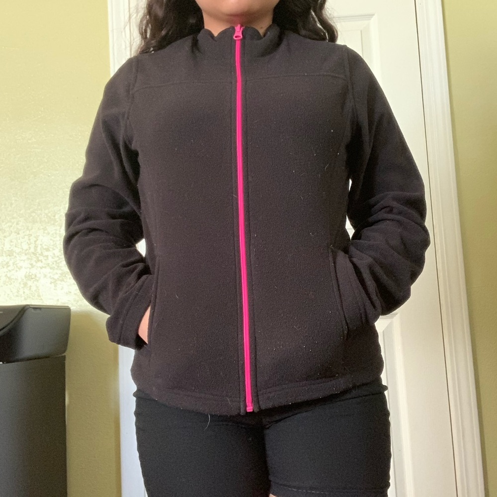 Black zip up sweater. Size small.